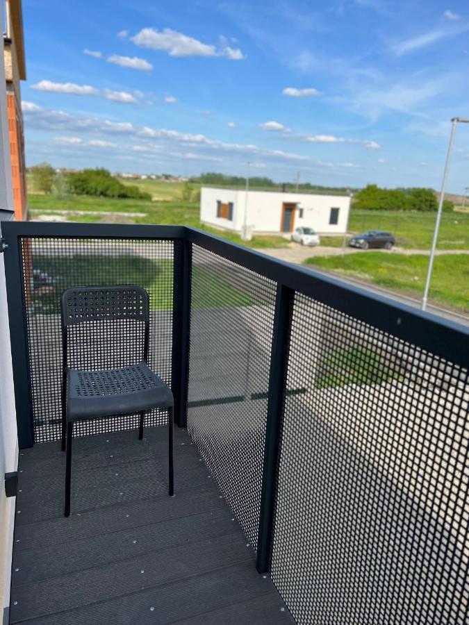 Apartmany Catalina Nesvady Buitenkant foto