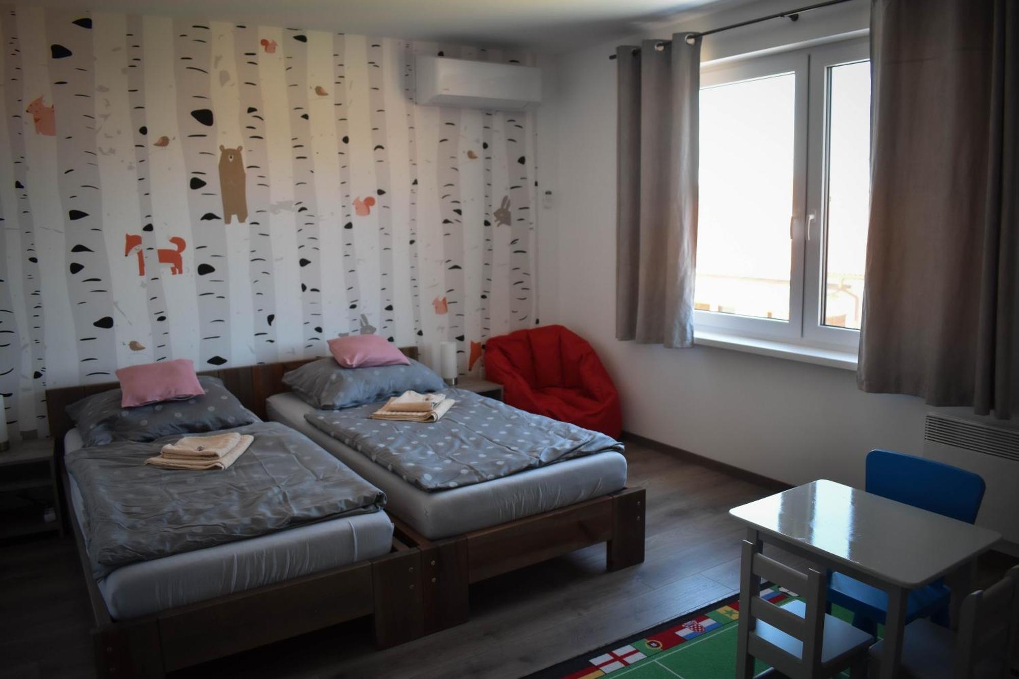 Apartmany Catalina Nesvady Buitenkant foto